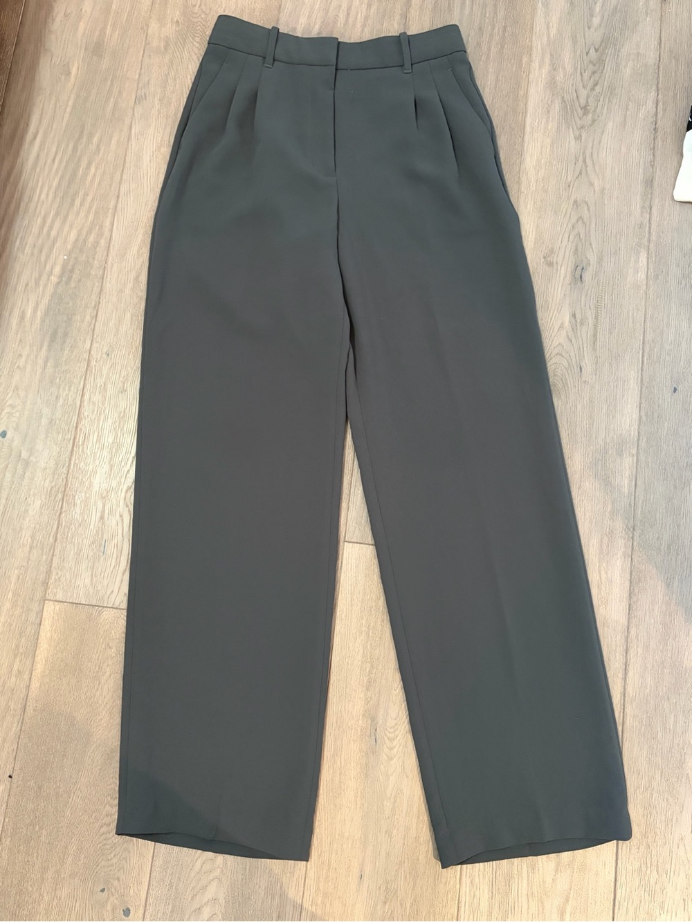 Aritzia Effortless Pant in Dark Gray